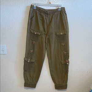 Men's Khaki Cargo Pants with Mesh Accents